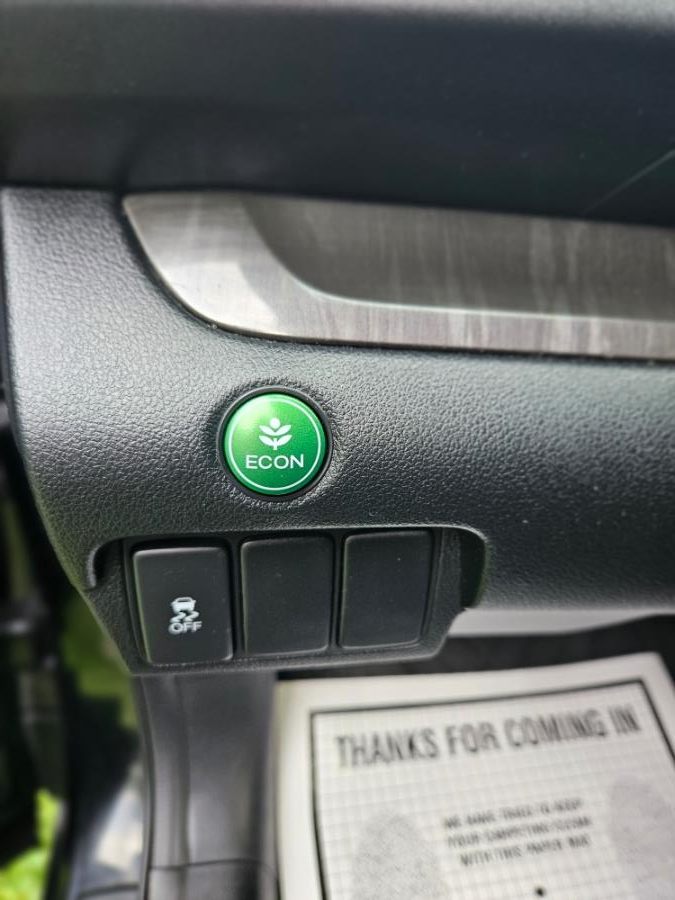 2012 Honda CR-V 4WD 5dr EX-L w/Navi, available for sale in New Britain, Connecticut | Supreme Automotive. New Britain, Connecticut 2012 Honda CR-V 4WD 5dr EX-L w/Navi, available for sale in New Britain, Connecticut | Supreme Automotive. New Britain, Connecticut