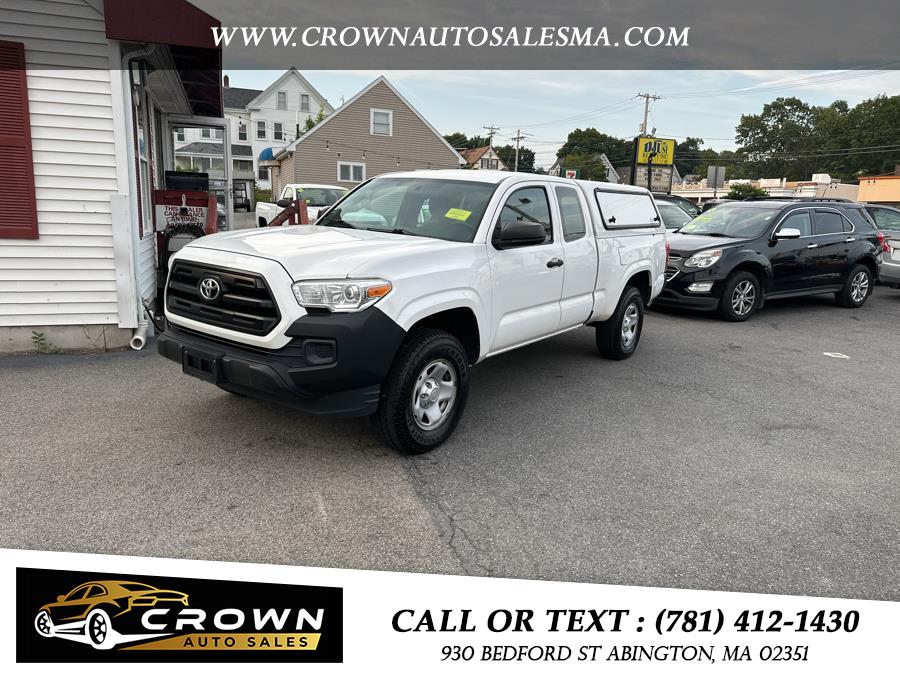 2017 Toyota Tacoma SR Access Cab 6'' Bed I4 4x2 AT (Natl), available for sale in Abington, Massachusetts | Crown Auto Sales. Abington, Massachusetts