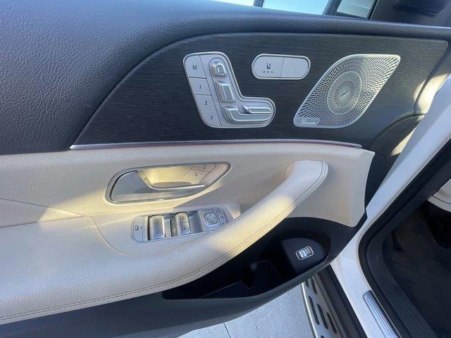 2020 Mercedes-benz Gle GLE 350, available for sale in Great Neck, New York | Camy Cars. Great Neck, New York 2020 Mercedes-benz Gle GLE 350, available for sale in Great Neck, New York | Camy Cars. Great Neck, New York