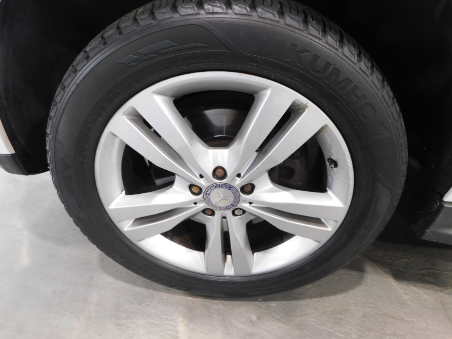 2009 Mercedes-Benz M-Class 4MATIC 4dr 3.5L, available for sale in Lodi, New Jersey | Soliman Motors. Lodi, New Jersey 2009 Mercedes-Benz M-Class 4MATIC 4dr 3.5L, available for sale in Lodi, New Jersey | Soliman Motors. Lodi, New Jersey