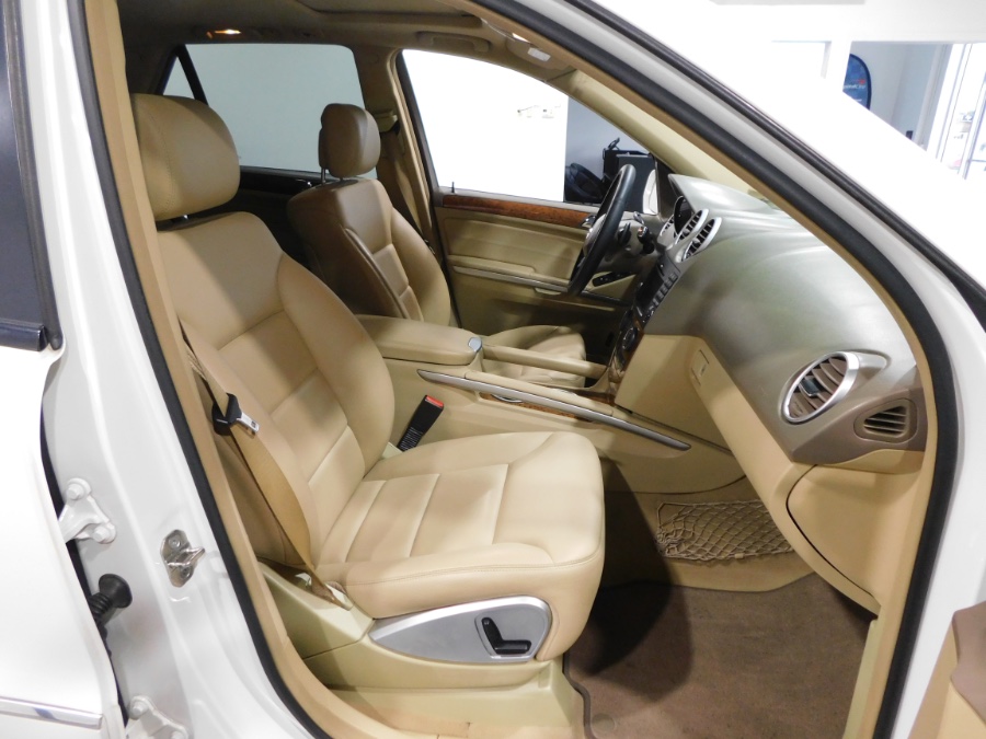 2009 Mercedes-Benz M-Class 4MATIC 4dr 3.5L, available for sale in Lodi, New Jersey | Soliman Motors. Lodi, New Jersey 2009 Mercedes-Benz M-Class 4MATIC 4dr 3.5L, available for sale in Lodi, New Jersey | Soliman Motors. Lodi, New Jersey