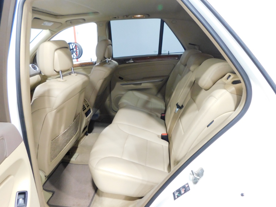2009 Mercedes-Benz M-Class 4MATIC 4dr 3.5L, available for sale in Lodi, New Jersey | Soliman Motors. Lodi, New Jersey 2009 Mercedes-Benz M-Class 4MATIC 4dr 3.5L, available for sale in Lodi, New Jersey | Soliman Motors. Lodi, New Jersey