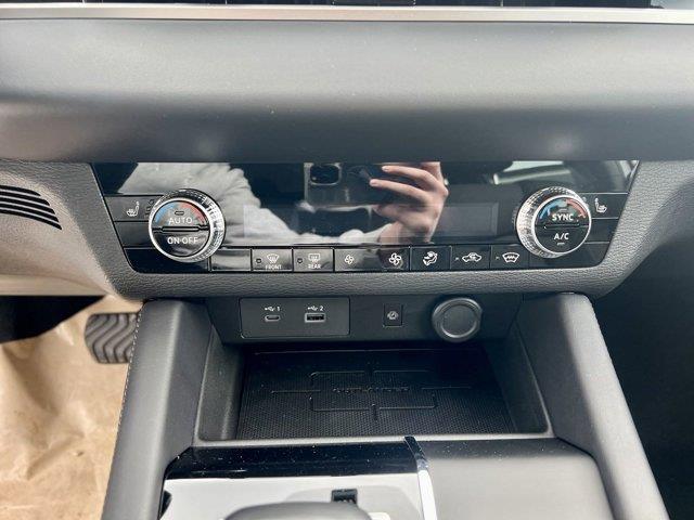 2023 Mitsubishi Outlander Phev SE, available for sale in Great Neck, New York | Camy Cars. Great Neck, New York 2023 Mitsubishi Outlander Phev SE, available for sale in Great Neck, New York | Camy Cars. Great Neck, New York