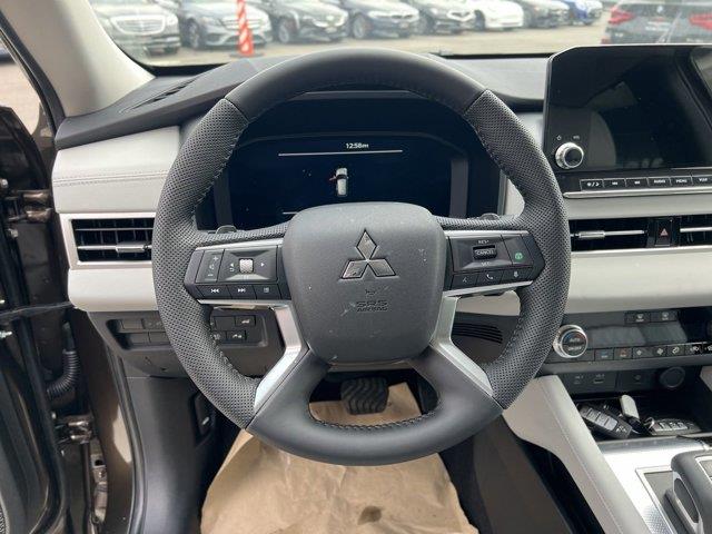 2023 Mitsubishi Outlander Phev SEL, available for sale in Great Neck, New York | Camy Cars. Great Neck, New York 2023 Mitsubishi Outlander Phev SEL, available for sale in Great Neck, New York | Camy Cars. Great Neck, New York