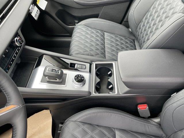 2023 Mitsubishi Outlander SEL, available for sale in Great Neck, New York | Camy Cars. Great Neck, New York 2023 Mitsubishi Outlander SEL, available for sale in Great Neck, New York | Camy Cars. Great Neck, New York