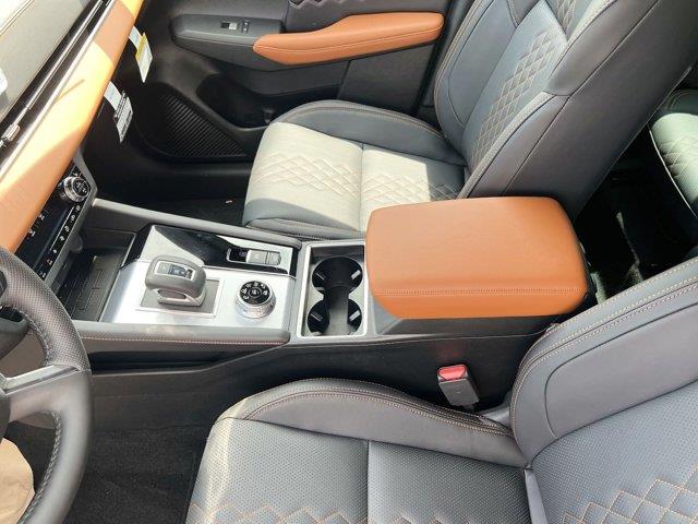 2023 Mitsubishi Outlander SEL, available for sale in Great Neck, New York | Camy Cars. Great Neck, New York 2023 Mitsubishi Outlander SEL, available for sale in Great Neck, New York | Camy Cars. Great Neck, New York