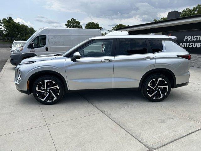 2023 Mitsubishi Outlander SE, available for sale in Great Neck, New York | Camy Cars. Great Neck, New York 2023 Mitsubishi Outlander SE, available for sale in Great Neck, New York | Camy Cars. Great Neck, New York