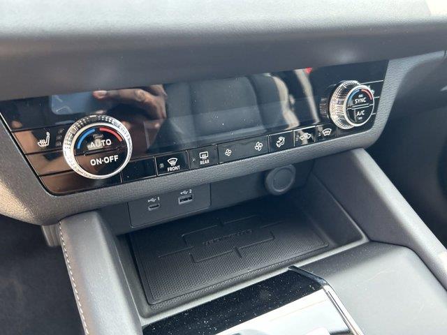 2023 Mitsubishi Outlander SE, available for sale in Great Neck, New York | Camy Cars. Great Neck, New York 2023 Mitsubishi Outlander SE, available for sale in Great Neck, New York | Camy Cars. Great Neck, New York