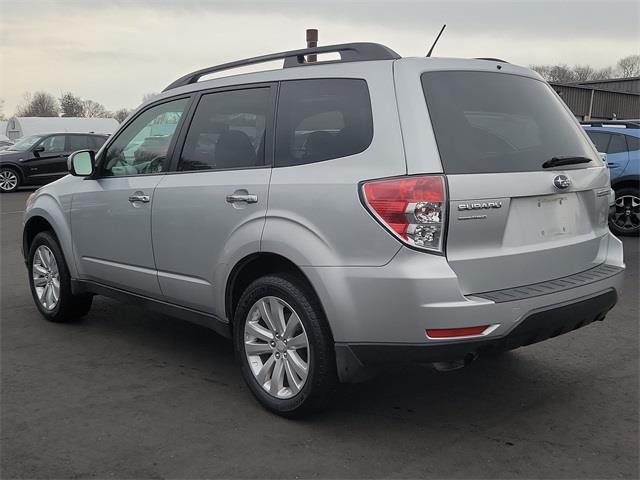 2011 Subaru Forester 2.5X, available for sale in Stratford, Connecticut | Wiz Leasing Inc. Stratford, Connecticut 2011 Subaru Forester 2.5X, available for sale in Stratford, Connecticut | Wiz Leasing Inc. Stratford, Connecticut