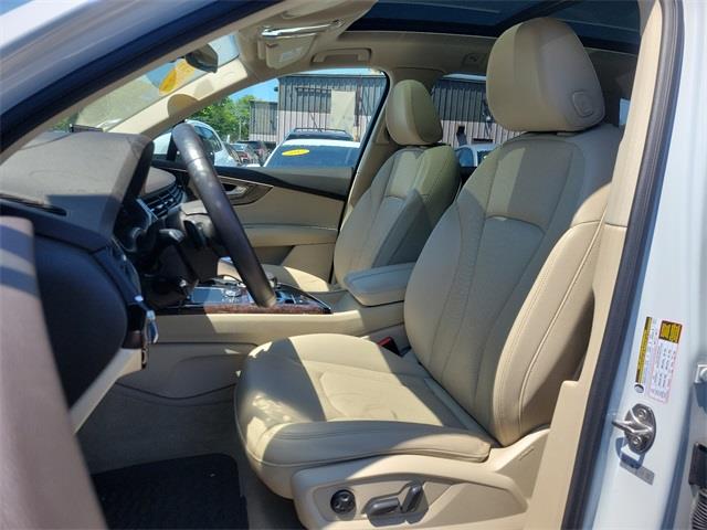 2019 Audi Q7 55 Prestige, available for sale in Stratford, Connecticut | Wiz Leasing Inc. Stratford, Connecticut 2019 Audi Q7 55 Prestige, available for sale in Stratford, Connecticut | Wiz Leasing Inc. Stratford, Connecticut