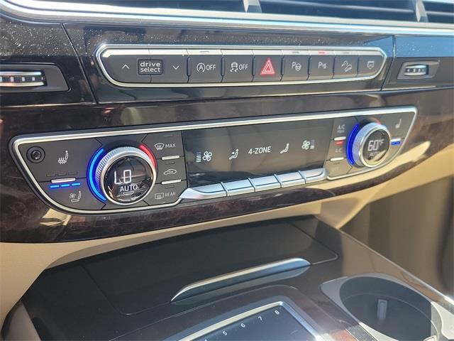 2019 Audi Q7 55 Prestige, available for sale in Stratford, Connecticut | Wiz Leasing Inc. Stratford, Connecticut 2019 Audi Q7 55 Prestige, available for sale in Stratford, Connecticut | Wiz Leasing Inc. Stratford, Connecticut