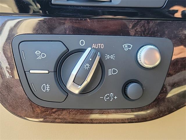 2019 Audi Q7 55 Prestige, available for sale in Stratford, Connecticut | Wiz Leasing Inc. Stratford, Connecticut 2019 Audi Q7 55 Prestige, available for sale in Stratford, Connecticut | Wiz Leasing Inc. Stratford, Connecticut