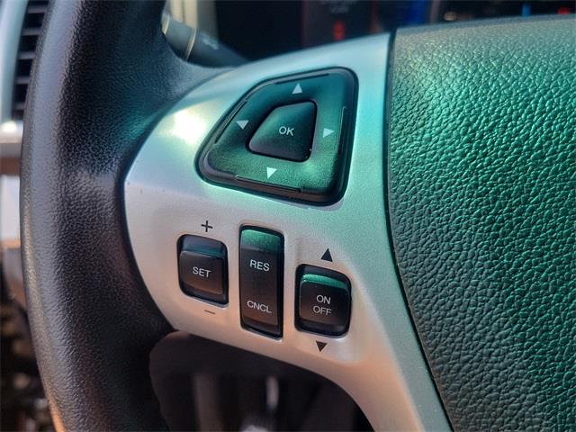 2015 Ford Explorer XLT, available for sale in Stratford, Connecticut | Wiz Leasing Inc. Stratford, Connecticut 2015 Ford Explorer XLT, available for sale in Stratford, Connecticut | Wiz Leasing Inc. Stratford, Connecticut
