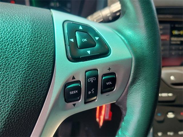 2015 Ford Explorer XLT, available for sale in Stratford, Connecticut | Wiz Leasing Inc. Stratford, Connecticut 2015 Ford Explorer XLT, available for sale in Stratford, Connecticut | Wiz Leasing Inc. Stratford, Connecticut