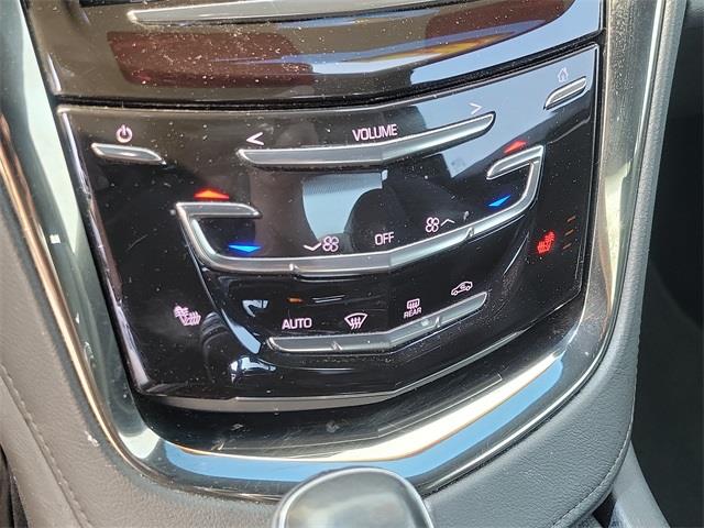 2014 Cadillac Elr Base, available for sale in Stratford, Connecticut | Wiz Leasing Inc. Stratford, Connecticut 2014 Cadillac Elr Base, available for sale in Stratford, Connecticut | Wiz Leasing Inc. Stratford, Connecticut