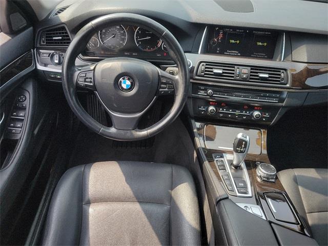 2015 BMW 5 Series 535i xDrive, available for sale in Stratford, Connecticut | Wiz Leasing Inc. Stratford, Connecticut 2015 BMW 5 Series 535i xDrive, available for sale in Stratford, Connecticut | Wiz Leasing Inc. Stratford, Connecticut