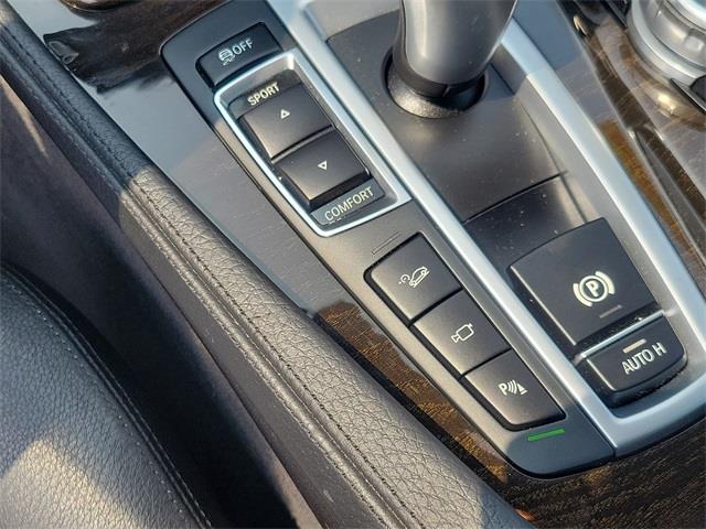 2015 BMW 5 Series 535i xDrive, available for sale in Stratford, Connecticut | Wiz Leasing Inc. Stratford, Connecticut 2015 BMW 5 Series 535i xDrive, available for sale in Stratford, Connecticut | Wiz Leasing Inc. Stratford, Connecticut