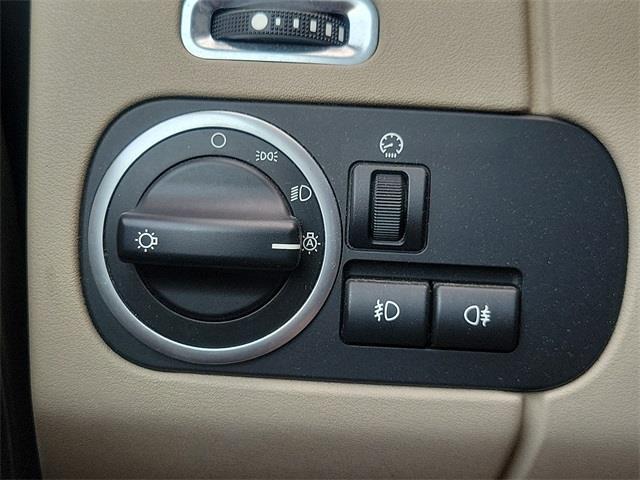 2011 Land Rover Lr4 V8, available for sale in Stratford, Connecticut | Wiz Leasing Inc. Stratford, Connecticut 2011 Land Rover Lr4 V8, available for sale in Stratford, Connecticut | Wiz Leasing Inc. Stratford, Connecticut