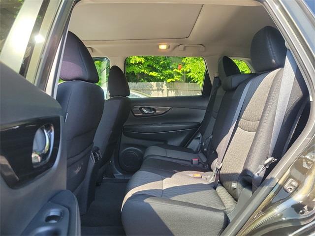 2017 Nissan Rogue SV, available for sale in Stratford, Connecticut | Wiz Leasing Inc. Stratford, Connecticut 2017 Nissan Rogue SV, available for sale in Stratford, Connecticut | Wiz Leasing Inc. Stratford, Connecticut