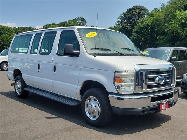 2010 Ford E-350sd XL, available for sale in Stratford, Connecticut | Wiz Leasing Inc. Stratford, Connecticut 2010 Ford E-350sd XL, available for sale in Stratford, Connecticut | Wiz Leasing Inc. Stratford, Connecticut