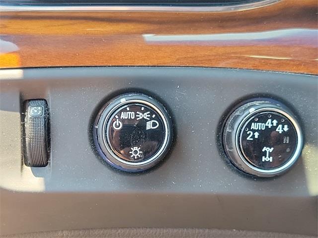 2017 Cadillac Escalade Luxury, available for sale in Stratford, Connecticut | Wiz Leasing Inc. Stratford, Connecticut 2017 Cadillac Escalade Luxury, available for sale in Stratford, Connecticut | Wiz Leasing Inc. Stratford, Connecticut