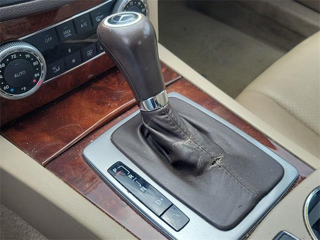 2011 Mercedes-benz C-class C 300, available for sale in Stratford, Connecticut | Wiz Leasing Inc. Stratford, Connecticut 2011 Mercedes-benz C-class C 300, available for sale in Stratford, Connecticut | Wiz Leasing Inc. Stratford, Connecticut