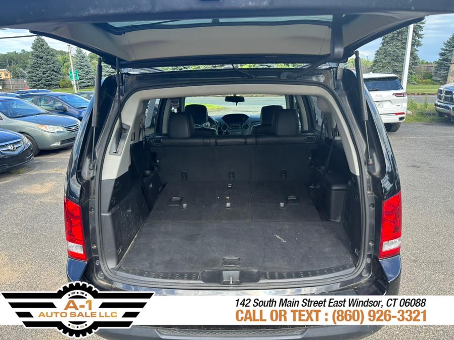2013 Honda Pilot 4WD 4dr Touring w/RES & Navi, available for sale in East Windsor, Connecticut | A1 Auto Sale LLC. East Windsor, Connecticut 2013 Honda Pilot 4WD 4dr Touring w/RES & Navi, available for sale in East Windsor, Connecticut | A1 Auto Sale LLC. East Windsor, Connecticut