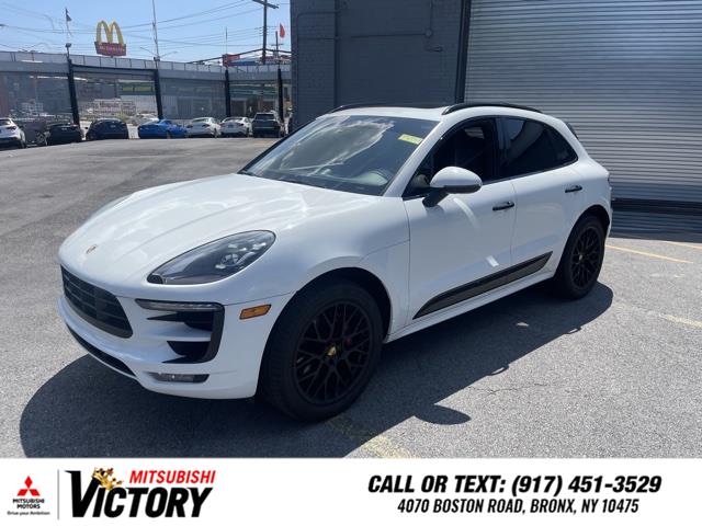 Used 2017 Porsche Macan in Bronx, New York | Victory Mitsubishi and Pre-Owned Super Center. Bronx, New York