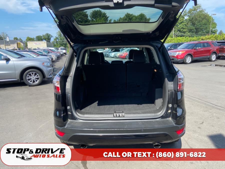 2017 Ford Escape SE 4WD, available for sale in East Windsor, Connecticut | Stop & Drive Auto Sales. East Windsor, Connecticut 2017 Ford Escape SE 4WD, available for sale in East Windsor, Connecticut | Stop & Drive Auto Sales. East Windsor, Connecticut