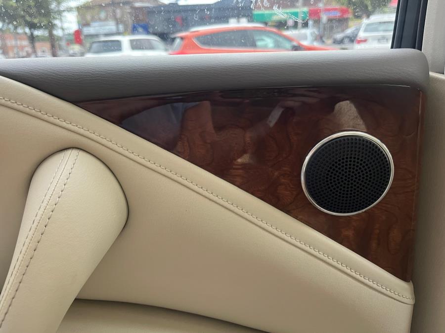 2016 INFINITI QX80 4x4, LIMITED, REAR DVD, 22" RIMS,, available for sale in Rosedale, New York | Sunrise Auto Sales. Rosedale, New York 2016 INFINITI QX80 4x4, LIMITED, REAR DVD, 22" RIMS,, available for sale in Rosedale, New York | Sunrise Auto Sales. Rosedale, New York
