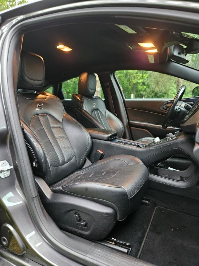 2015 Chrysler 200 4dr Sdn S AWD, available for sale in New Britain, Connecticut | Supreme Automotive. New Britain, Connecticut 2015 Chrysler 200 4dr Sdn S AWD, available for sale in New Britain, Connecticut | Supreme Automotive. New Britain, Connecticut