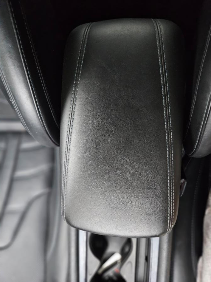 2015 Chrysler 200 4dr Sdn S AWD, available for sale in New Britain, Connecticut | Supreme Automotive. New Britain, Connecticut 2015 Chrysler 200 4dr Sdn S AWD, available for sale in New Britain, Connecticut | Supreme Automotive. New Britain, Connecticut