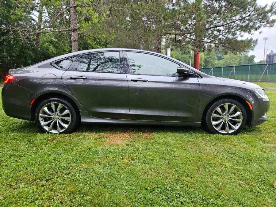 2015 Chrysler 200 4dr Sdn S AWD, available for sale in New Britain, Connecticut | Supreme Automotive. New Britain, Connecticut 2015 Chrysler 200 4dr Sdn S AWD, available for sale in New Britain, Connecticut | Supreme Automotive. New Britain, Connecticut