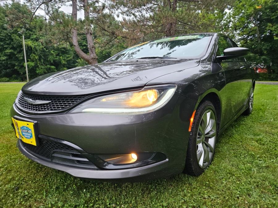 2015 Chrysler 200 4dr Sdn S AWD, available for sale in New Britain, Connecticut | Supreme Automotive. New Britain, Connecticut 2015 Chrysler 200 4dr Sdn S AWD, available for sale in New Britain, Connecticut | Supreme Automotive. New Britain, Connecticut