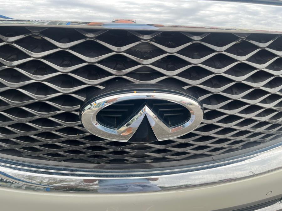 2016 INFINITI QX80 4x4, LIMITED, REAR DVD, 22" RIMS,, available for sale in Elmont, New York | Sunrise of Elmont. Elmont, New York 2016 INFINITI QX80 4x4, LIMITED, REAR DVD, 22" RIMS,, available for sale in Elmont, New York | Sunrise of Elmont. Elmont, New York