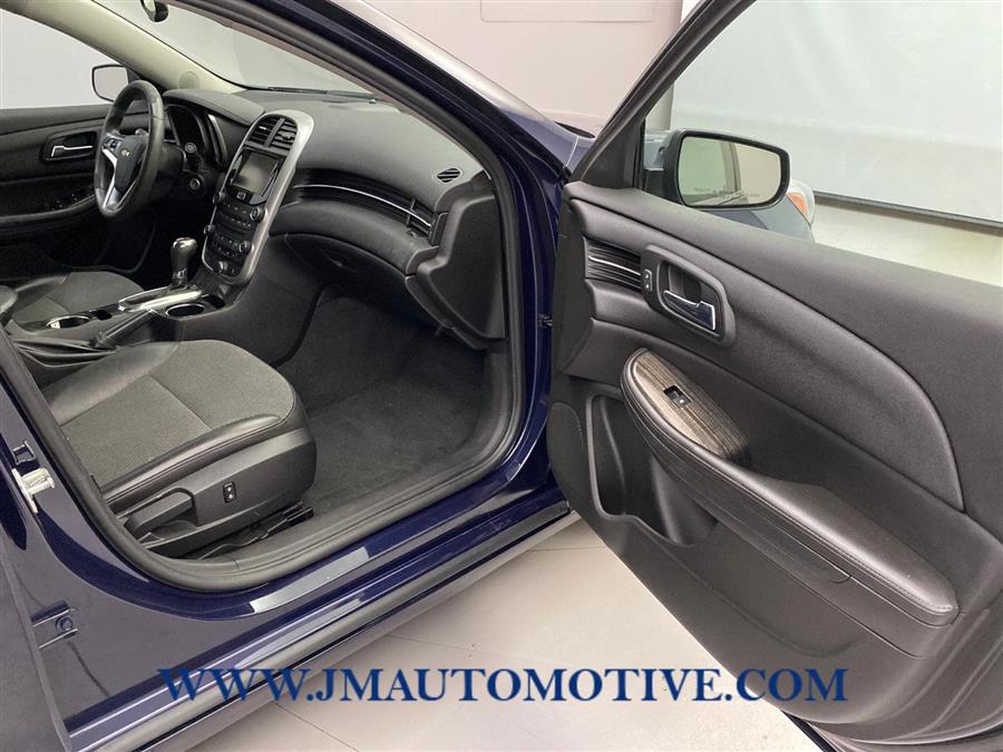 2016 Chevrolet Malibu LT, available for sale in Naugatuck, Connecticut | J&M Automotive Sls&Svc LLC. Naugatuck, Connecticut 2016 Chevrolet Malibu LT, available for sale in Naugatuck, Connecticut | J&M Automotive Sls&Svc LLC. Naugatuck, Connecticut