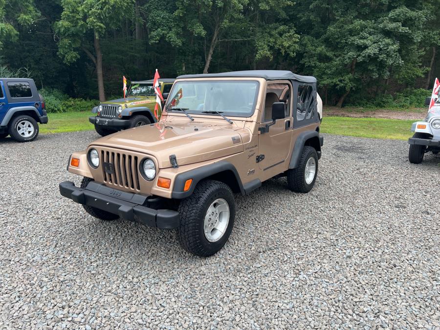 Used 1999 Jeep Wrangler in Branford, Connecticut | Al Mac Motors 2. Branford, Connecticut