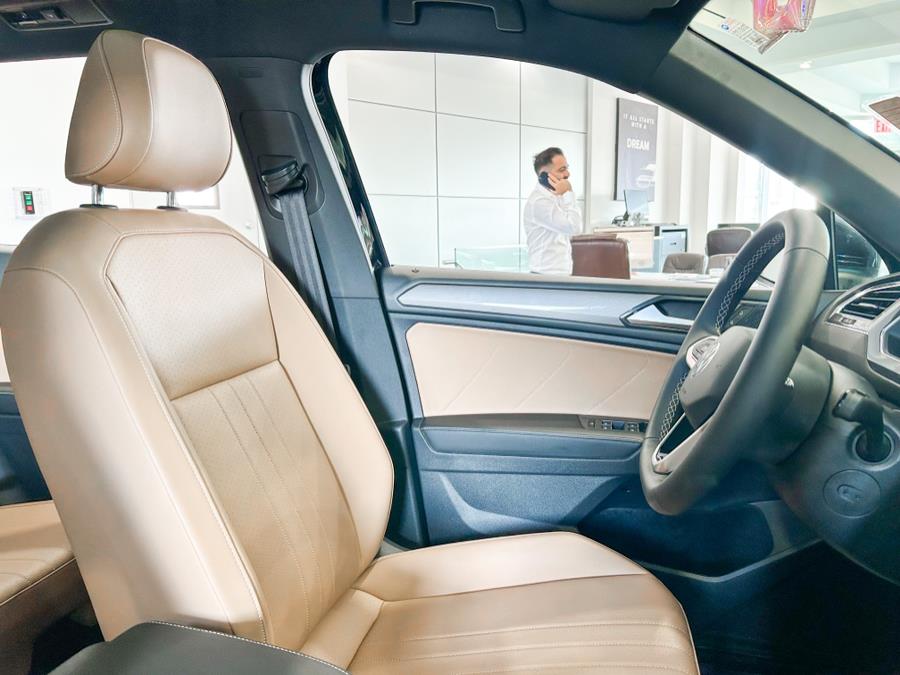 2022 Volkswagen Tiguan 2.0T SE 4MOTION, available for sale in Franklin Square, New York | Luxury Motor Club. Franklin Square, New York 2022 Volkswagen Tiguan 2.0T SE 4MOTION, available for sale in Franklin Square, New York | Luxury Motor Club. Franklin Square, New York