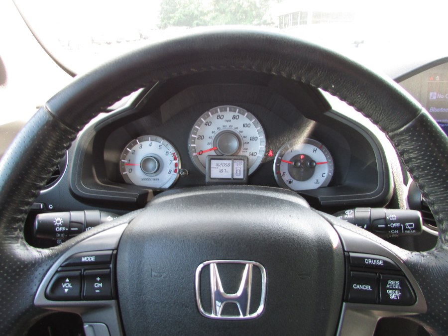 2015 Honda Pilot 4WD 4dr EX-L, available for sale in East Windsor, Connecticut | United Auto Sales of E Windsor, Inc. East Windsor, Connecticut 2015 Honda Pilot 4WD 4dr EX-L, available for sale in East Windsor, Connecticut | United Auto Sales of E Windsor, Inc. East Windsor, Connecticut