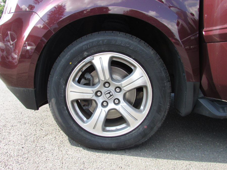2015 Honda Pilot 4WD 4dr EX-L, available for sale in East Windsor, Connecticut | United Auto Sales of E Windsor, Inc. East Windsor, Connecticut 2015 Honda Pilot 4WD 4dr EX-L, available for sale in East Windsor, Connecticut | United Auto Sales of E Windsor, Inc. East Windsor, Connecticut