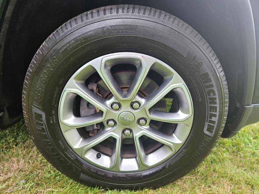 2015 Jeep Grand Cherokee 4WD 4dr Limited, available for sale in New Britain, Connecticut | Supreme Automotive. New Britain, Connecticut 2015 Jeep Grand Cherokee 4WD 4dr Limited, available for sale in New Britain, Connecticut | Supreme Automotive. New Britain, Connecticut