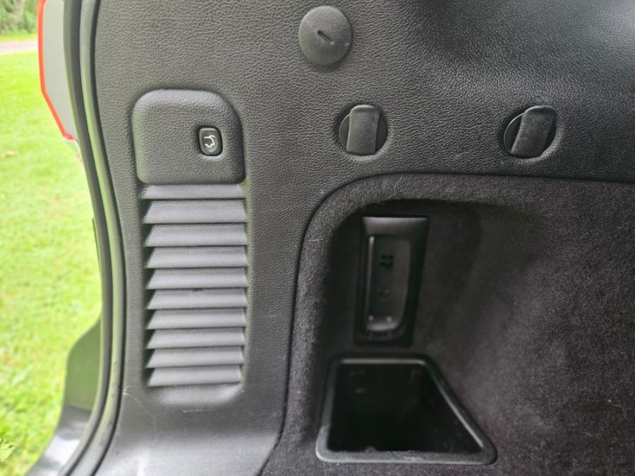 2015 Jeep Grand Cherokee 4WD 4dr Limited, available for sale in New Britain, Connecticut | Supreme Automotive. New Britain, Connecticut 2015 Jeep Grand Cherokee 4WD 4dr Limited, available for sale in New Britain, Connecticut | Supreme Automotive. New Britain, Connecticut