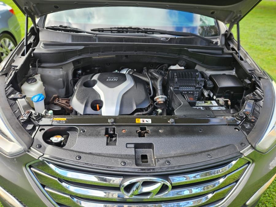 2014 Hyundai Santa Fe Sport AWD 4dr 2.0T, available for sale in New Britain, Connecticut | Supreme Automotive. New Britain, Connecticut 2014 Hyundai Santa Fe Sport AWD 4dr 2.0T, available for sale in New Britain, Connecticut | Supreme Automotive. New Britain, Connecticut