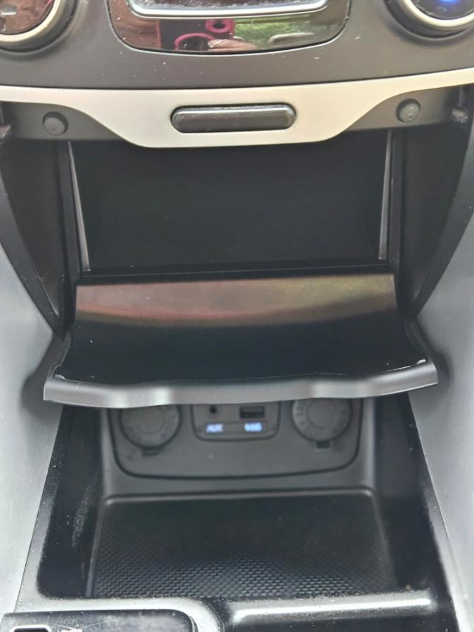 2015 Hyundai Sonata Hybrid 4dr Sdn, available for sale in New Britain, Connecticut | Supreme Automotive. New Britain, Connecticut 2015 Hyundai Sonata Hybrid 4dr Sdn, available for sale in New Britain, Connecticut | Supreme Automotive. New Britain, Connecticut