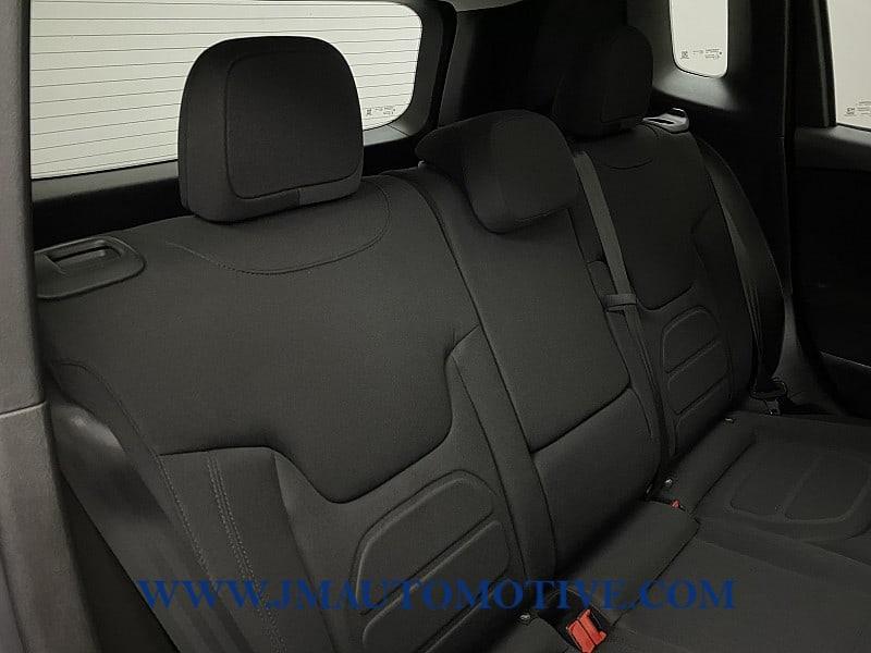 2018 Jeep Renegade Latitude, available for sale in Naugatuck, Connecticut | J&M Automotive Sls&Svc LLC. Naugatuck, Connecticut 2018 Jeep Renegade Latitude, available for sale in Naugatuck, Connecticut | J&M Automotive Sls&Svc LLC. Naugatuck, Connecticut