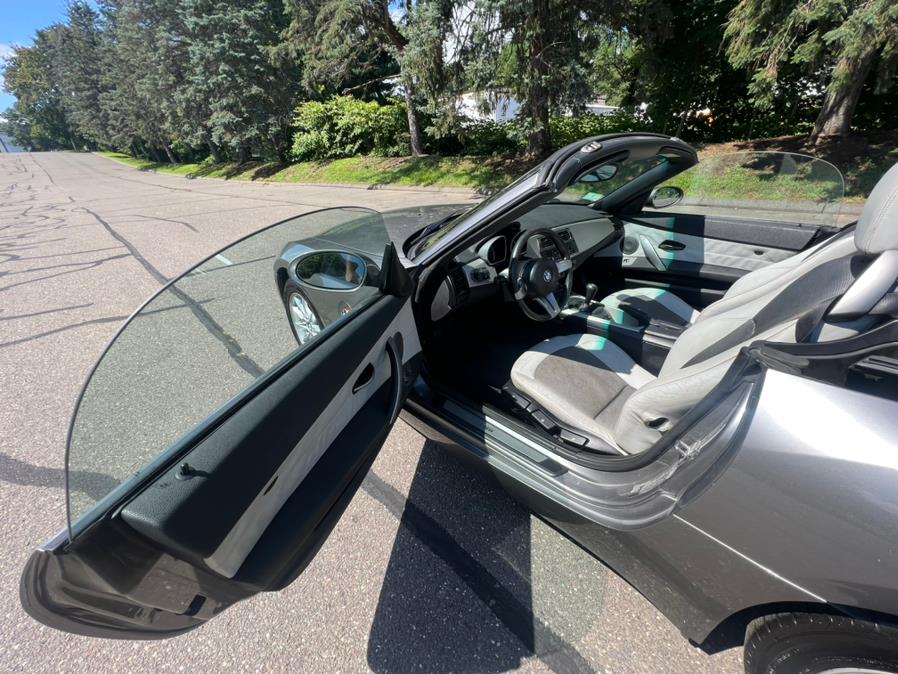 2003 BMW Z4 Z4 2dr Roadster 2.5i, available for sale in Waterbury, Connecticut | Platinum Auto Care. Waterbury, Connecticut 2003 BMW Z4 Z4 2dr Roadster 2.5i, available for sale in Waterbury, Connecticut | Platinum Auto Care. Waterbury, Connecticut