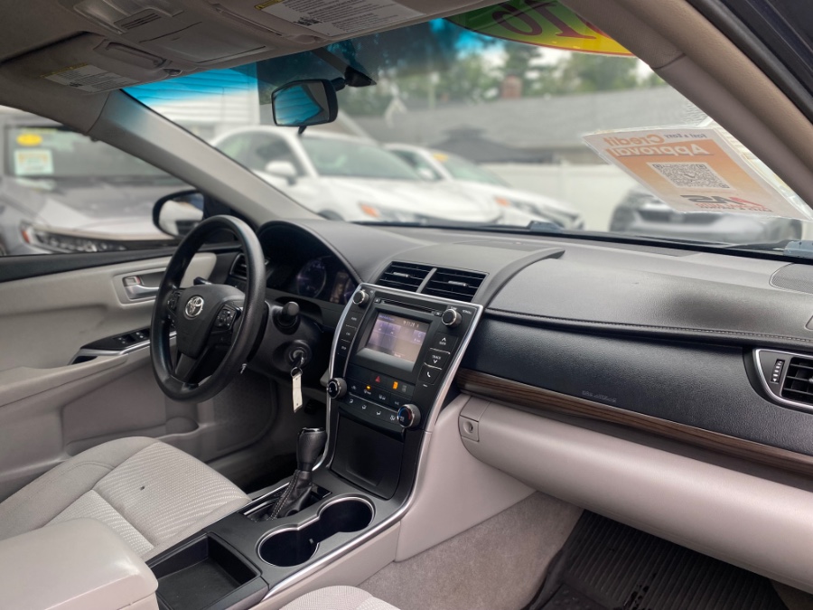 2016 Toyota Camry 4dr Sdn I4 Auto LE (Natl), available for sale in Hamden, Connecticut | Adonai Auto Sales LLC. Hamden, Connecticut 2016 Toyota Camry 4dr Sdn I4 Auto LE (Natl), available for sale in Hamden, Connecticut | Adonai Auto Sales LLC. Hamden, Connecticut