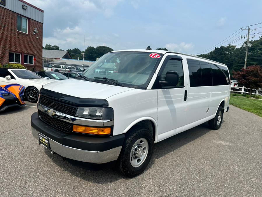 2018 Chevrolet Express Passenger RWD 3500 155" LT, available for sale in South Windsor, Connecticut | Mike And Tony Auto Sales, Inc. South Windsor, Connecticut