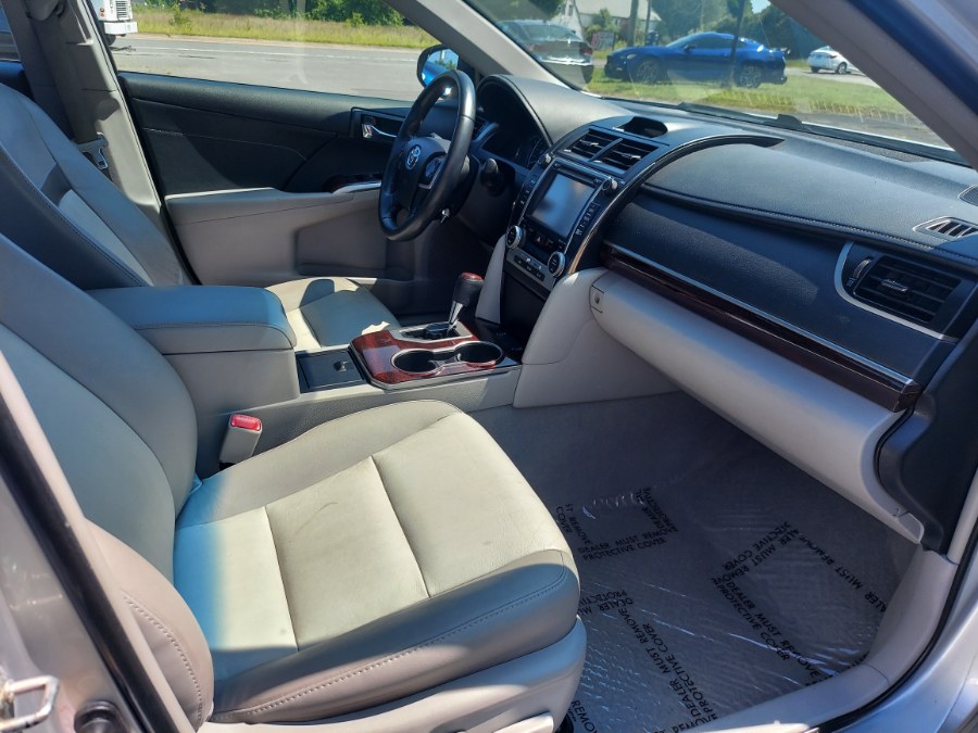 2014 Toyota Camry 2014.5 4dr Sdn V6 Auto XLE (Natl), available for sale in East Windsor, Connecticut | United Auto Sales of E Windsor, Inc. East Windsor, Connecticut 2014 Toyota Camry 2014.5 4dr Sdn V6 Auto XLE (Natl), available for sale in East Windsor, Connecticut | United Auto Sales of E Windsor, Inc. East Windsor, Connecticut