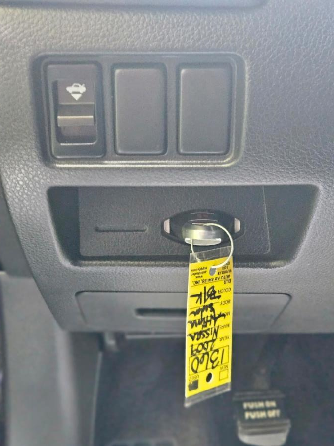 2009 Nissan Altima 4dr Sdn I4 CVT 2.5 S, available for sale in New Britain, Connecticut | Supreme Automotive. New Britain, Connecticut 2009 Nissan Altima 4dr Sdn I4 CVT 2.5 S, available for sale in New Britain, Connecticut | Supreme Automotive. New Britain, Connecticut